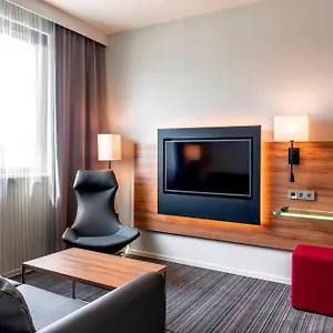 3* Hotell Moxy Milan Linate Airport
