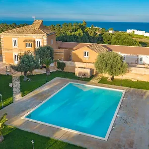 masseria-testaferrata.sicilyhotelsitaly.net/